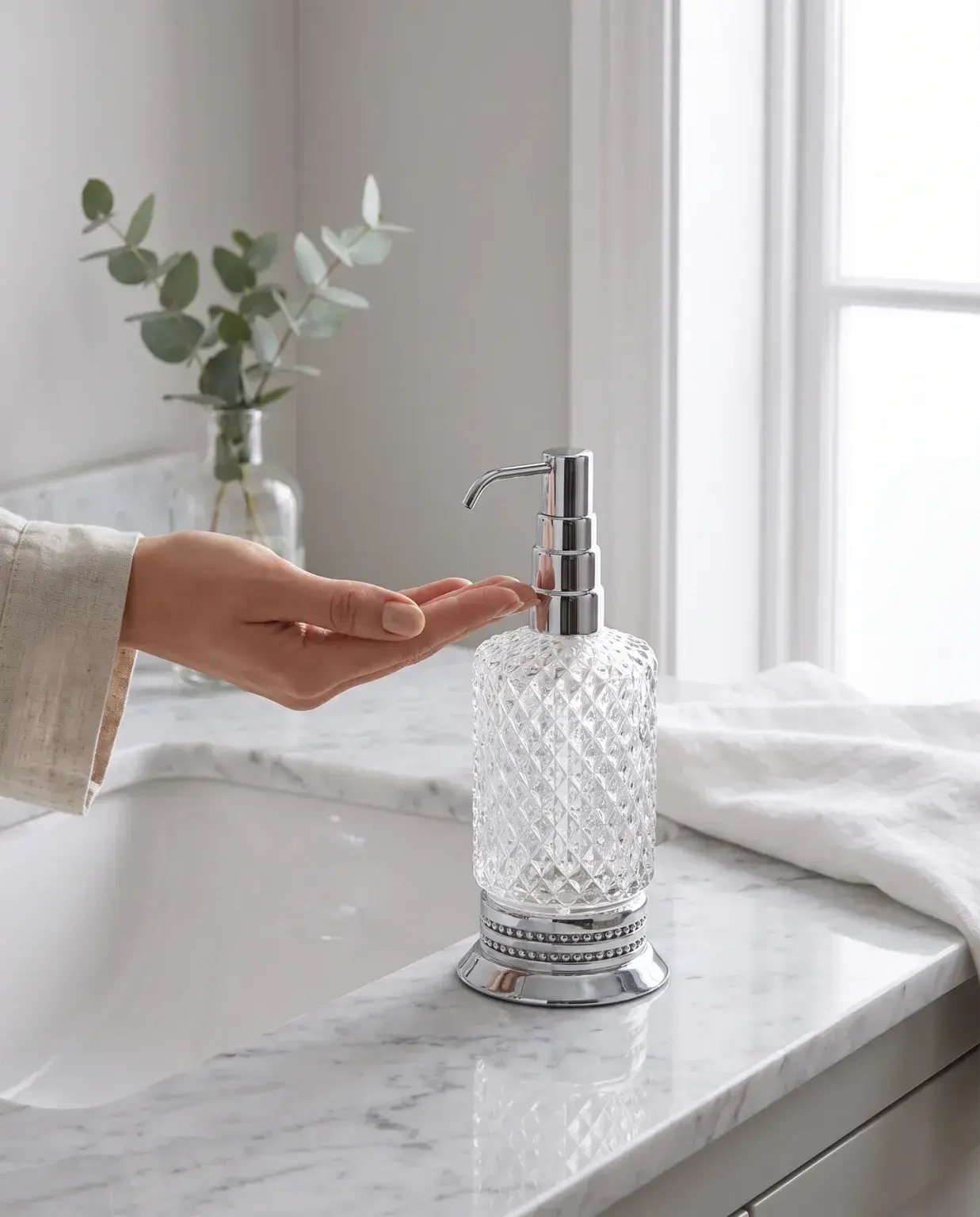 Pure Concept Crystal Sıvı Sabunluk Krom uygulama örneği