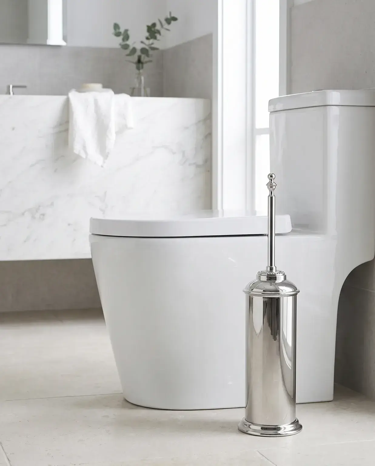 Pure Concept Crystal Klozet Fırçası Krom uygulama örneği