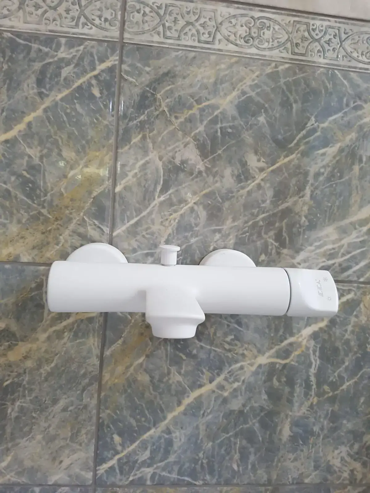 ECA Myra Banyo Duş Bataryası Mat Beyaz 102102470C4 uygulama örneği