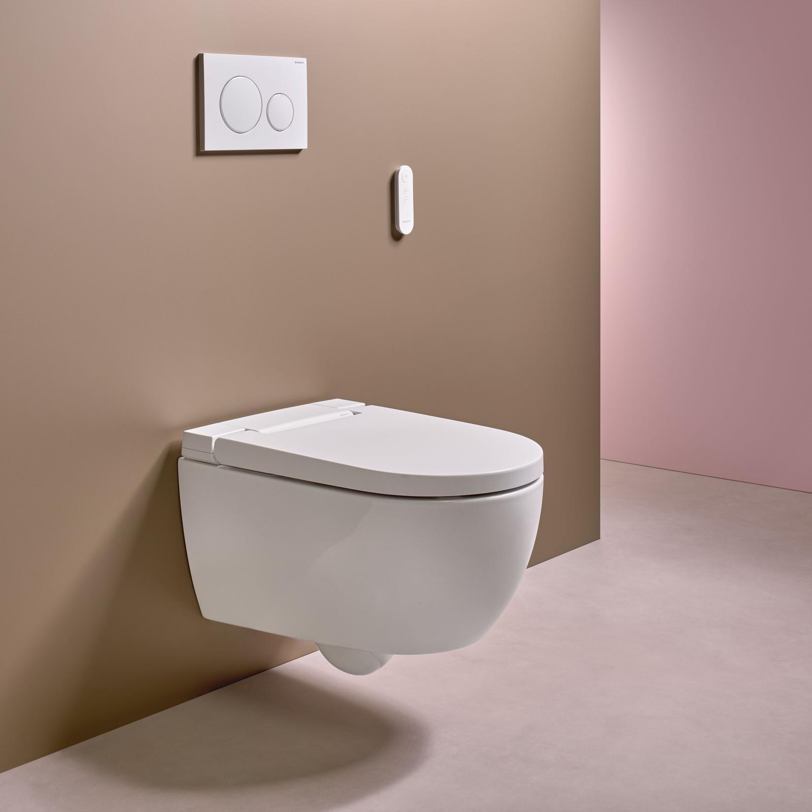 Geberit AquaClean Alba asma komple akıllı sistemi 37,5x56,5x40,5 cm Klozet seramiği: beyaz / KeraTect / Tasarım kapak: beyaz / parlak uygulama örneği