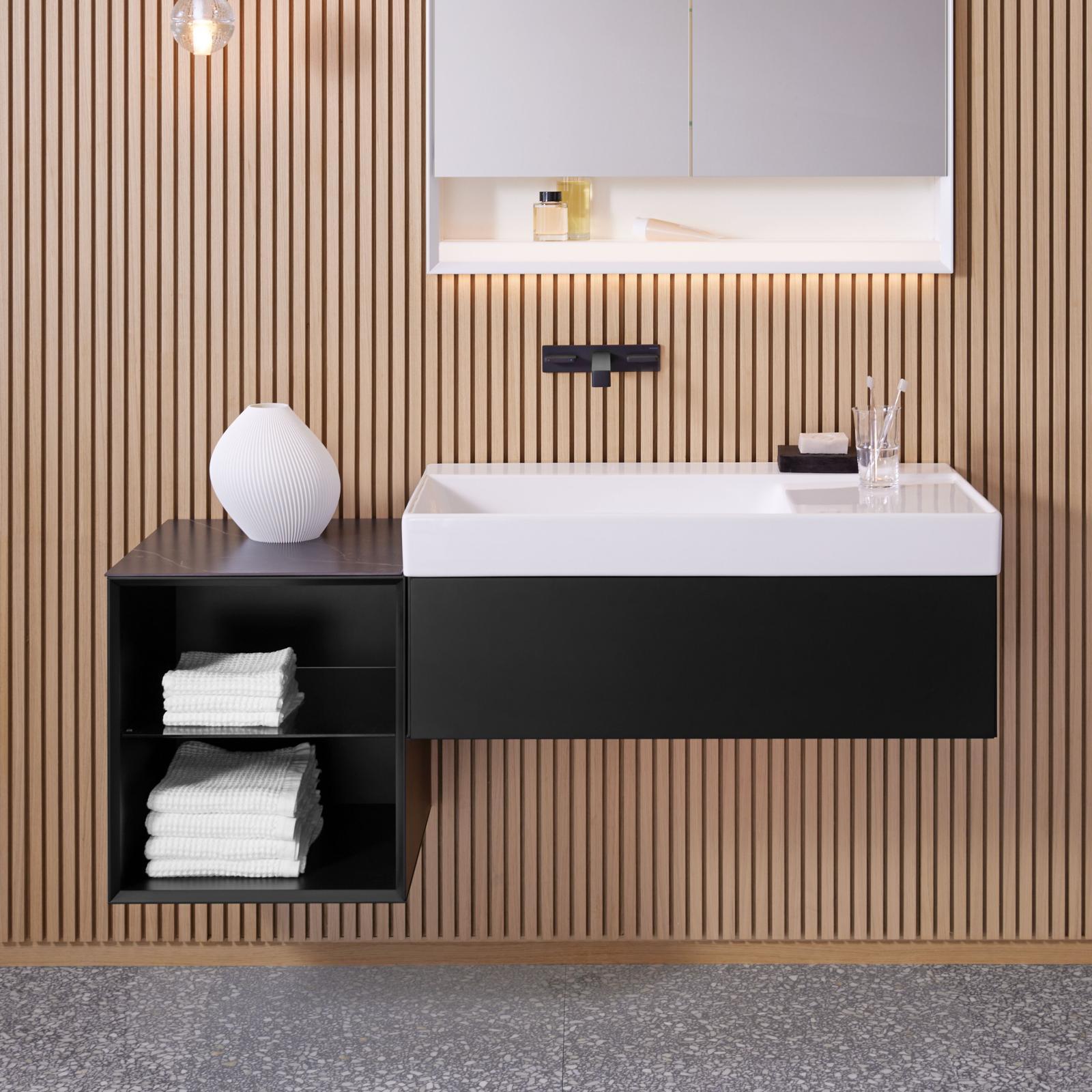 Geberit ONE yan eleman 45x47x49,2 cm Beyaz / Parlak uygulama örneği