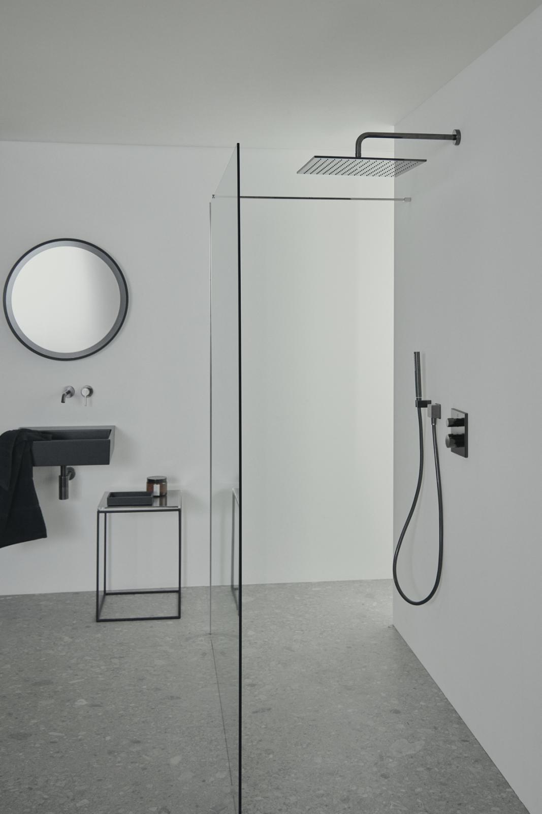 Ideal Standard Joy Duvara Monte Lavabo Armatürü 175x105.5 mm, 220 mm çıkış ucu projeksiyonu, Kit 1 gerekli (A1313), 5 l/dk (3 bar), sifon kumandasız Krom A7379AA uygulama örneği