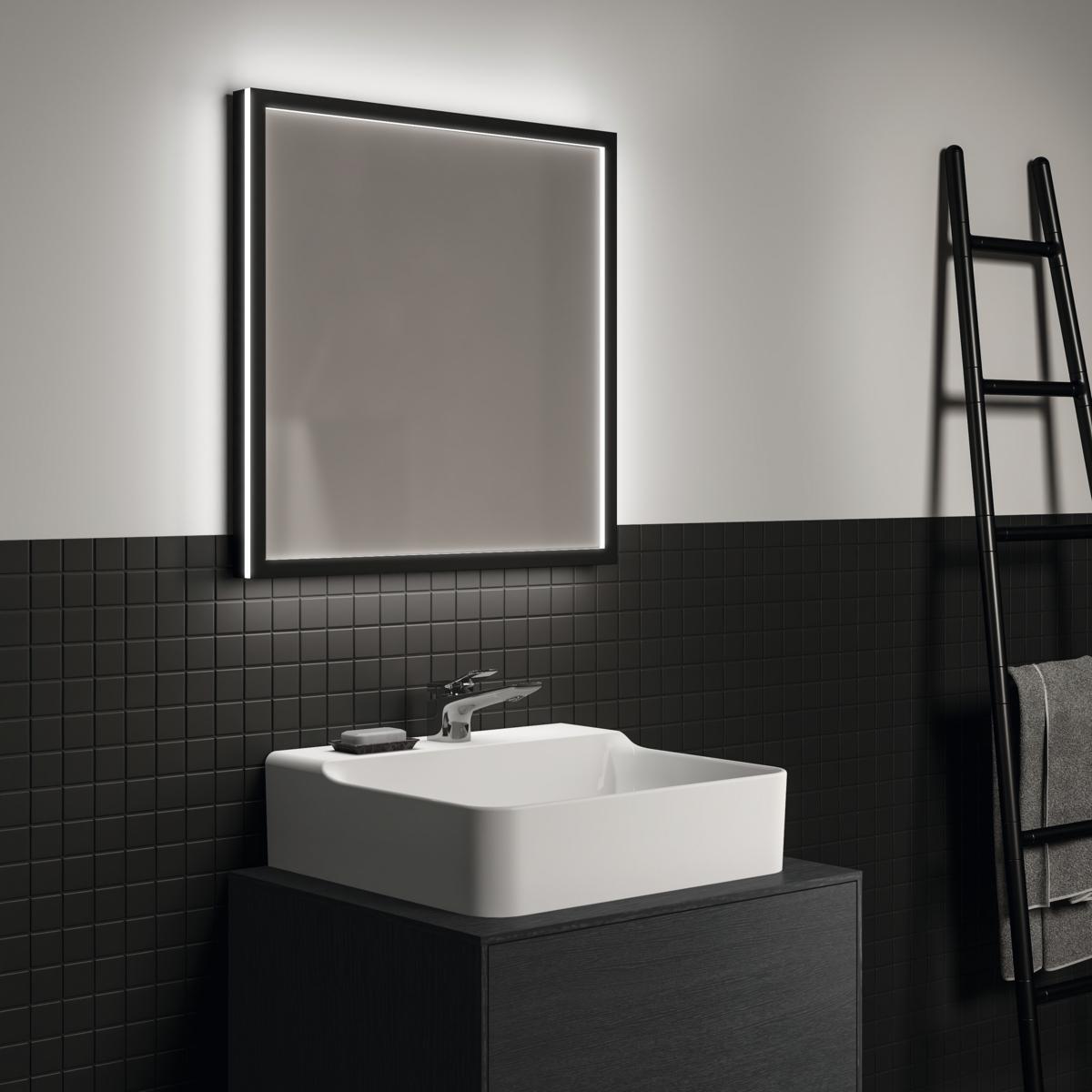 Ideal Standard Conca Işıklı Ayna 600x38x600 mm uygulama örneği