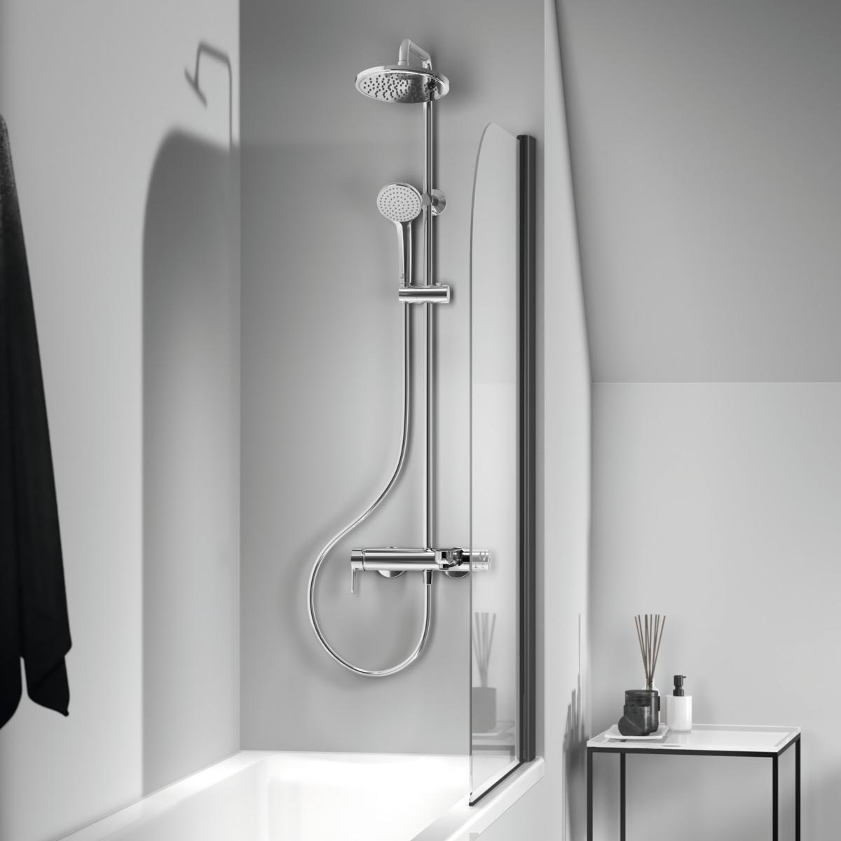 Ideal Standard Cerafine Model O Aplike Banyo ve Duş Bataryası Dahil Duş Sistemi 308x504x1126 mm, 196 mm çıkış ucu projeksiyonu, 20.0 l/dk (3 bar) Krom uygulama örneği