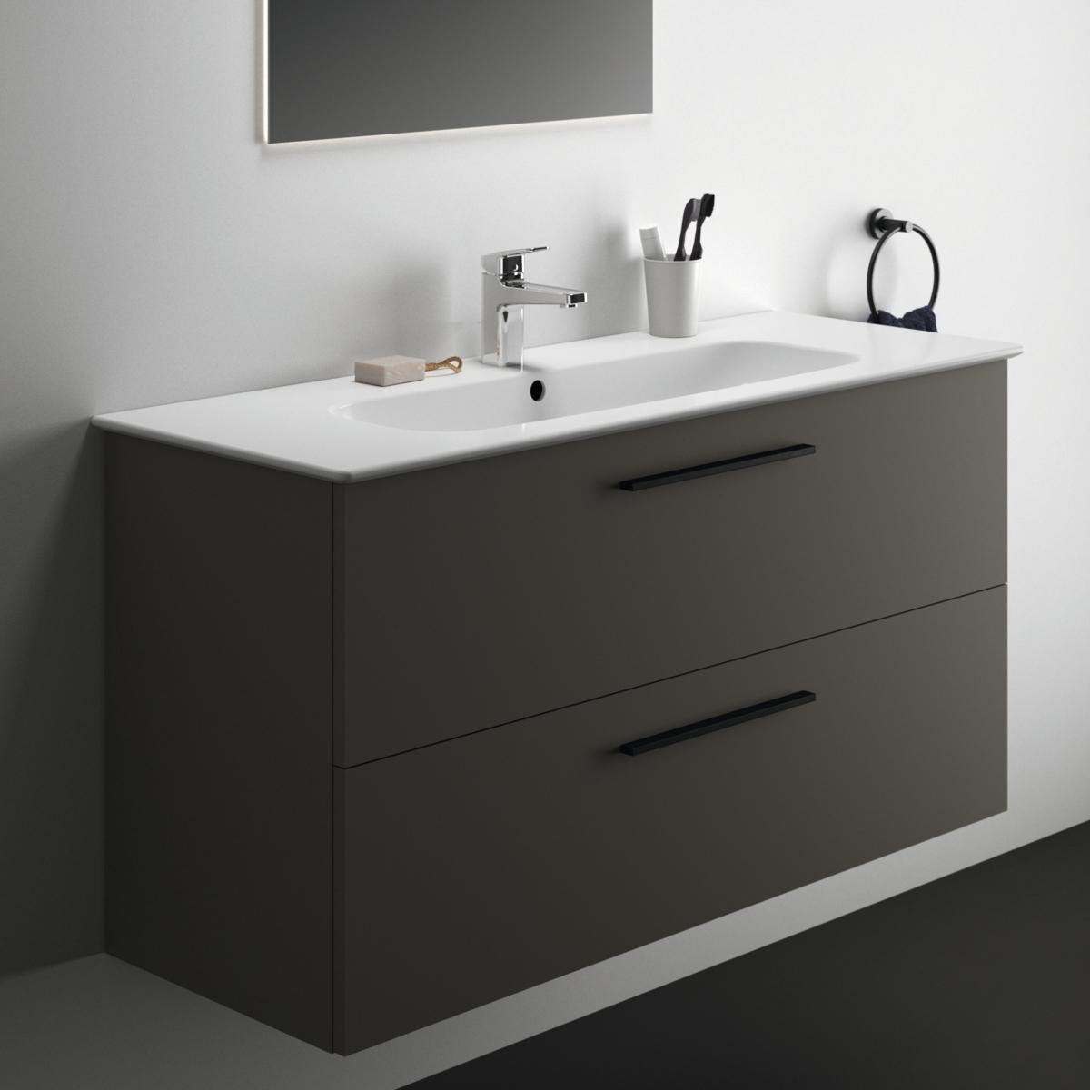 Ideal Standard Ceraplan Lavabo Bataryası 47x196x161 mm, 124 mm çıkış ucu projeksiyonu, 5 l/dk (3 bar), sifon kumandalı Krom uygulama örneği