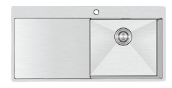 Crauf Via Lattea 6174 Evye Tek Gözlü Sağ Damlalıklı 100x51 cm Platinum Satin (İnox) uygulama örneği