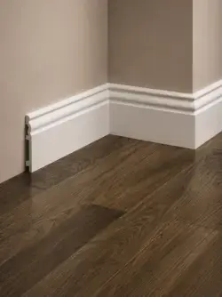DECOLUX Battiscop DSK-15018R-1 150x18 mm 2,4 m Süpürgelik