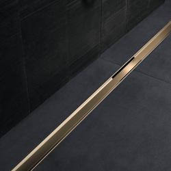 Geberit CleanLine80 duş kanalı 4,4 cm Çerçeve: Paslanmaz çelik cilalı / Yüzey: Fırçalanmış paslanmaz çelik L=30–90cm Cilalanmış uygulama örneği