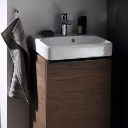 Geberit Smyle köşeli tasarımlı küçük lavabo 50x41x16 cm Beyaz uygulama örneği