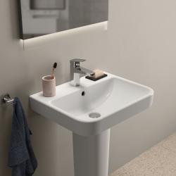 Ideal Standard i.life B Lavabo 550x440x180 mm, 1 tek batarya delikli, taşma delikli Beyaz uygulama örneği