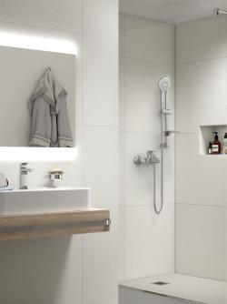Ideal Standard Esla Aplike Banyo ve Duş Bataryası 207x179x110 mm, 161 mm çıkış ucu projeksiyonu, 20.0 l/dk (3 bar) Krom uygulama örneği