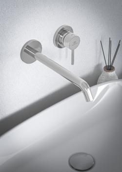 Ideal Standard Ceraline Nuovo Duvara Monte Lavabo Armatürü 175x229x102.5 mm, 220 mm çıkış ucu projeksiyonu, Kit 1 gerekli (A1313), sifon kumandasız Krom uygulama örneği