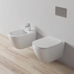 Ideal Standard Tesi Asma Klozet 360x530x335 mm, Yıkama, CL1 tam yıkama 3.9-6 L, yatay çıkışlı Beyaz uygulama örneği