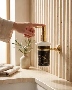 Pure Concept Galaksi Montajlı Sıvı Sabunluk Altın uygulama örneği