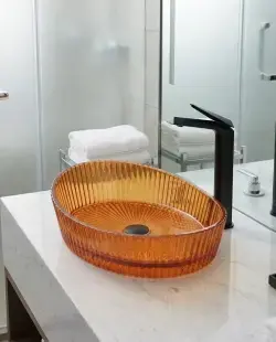 Pure Concept Dekoratif Cam Lavabo 52 cm Kırmızı uygulama örneği