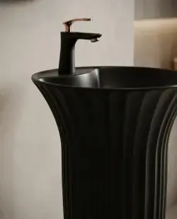 Pure Concept Bright Monoblok Lavabo 40x40 cm Mat Siyah uygulama örneği