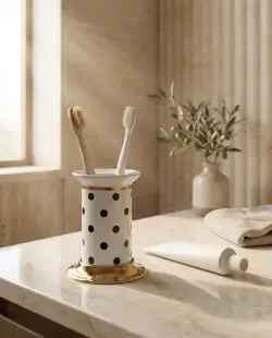 Pure Concept Puantiye Set Üstü Diş Fırçalık Beyaz uygulama örneği