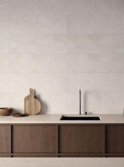 Qua Granite 30x90 Olina White Mat uygulama örneği