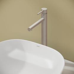 VitrA Origin Lavabo Bataryası — Yüksek, Uzun Çıkış Ucu, Fırçalı Nikel